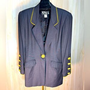 ⭐️ Rare Find⭐️Vintage Nina K Women’s blazer.